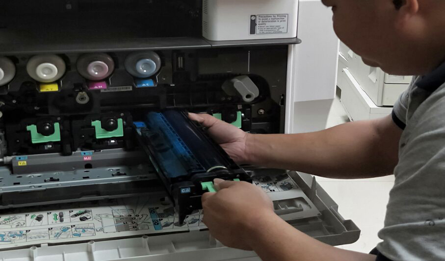 第四個(gè) 第四個(gè)